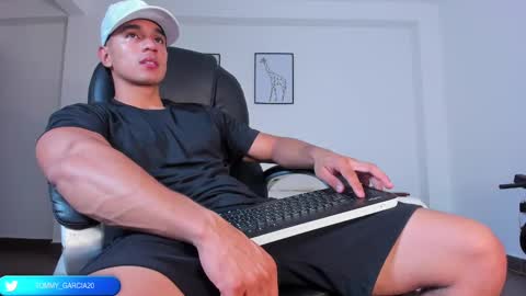 Snapshot of tommygarcia_ chatting on 02/22/25, 12:49 Instagram t garcia69 online show from 02/22/25, 12:49