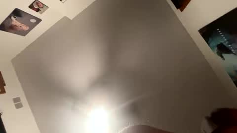 Snapshot of tommygunz62 chatting on 10/05/25, 02:10 tommygunz62 online show from 10/05/25, 02:10