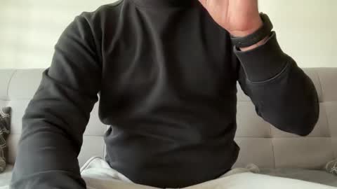 tommyjay32 online show from 09/16/25, 12:28