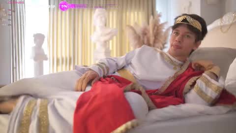 Snapshot of tommyjoyer chatting on 10/20/25, 09:21 Tommy Joyer online show from 10/20/25, 09:21