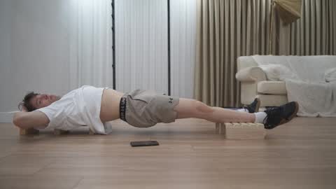 Snapshot of tommyjoyer chatting on 11/21/25, 08:13 Tommy Joyer online show from 11/21/25, 08:13