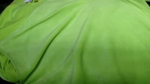 Snapshot of tommytsxxx chatting on 10/23/25, 12:04 BOYPUSSYFTM online show from 10/23/25, 12:04