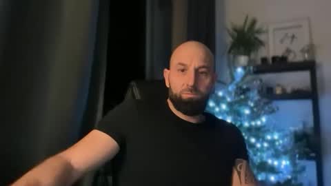 Thomas Fit online show from 12/22/25, 11:02