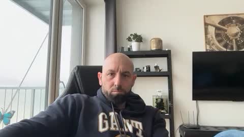 Thomas Fit online show from 01/15/26, 08:52