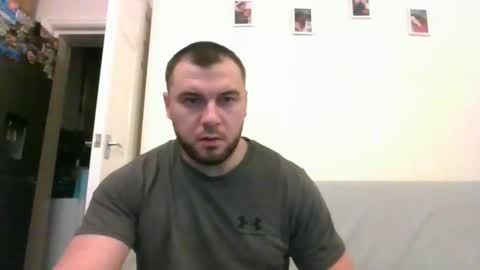 Snapshot of tommyy19901 chatting on 12/14/24, 06:20 tommyy19901 online show from 12/14/24, 06:20