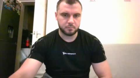 Snapshot of tommyy19901 chatting on 12/29/24, 05:12 tommyy19901 online show from 12/29/24, 05:12