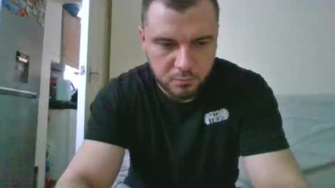 Snapshot of tommyy19901 chatting on 01/25/25, 03:30 tommyy19901 online show from 01/25/25, 03:30