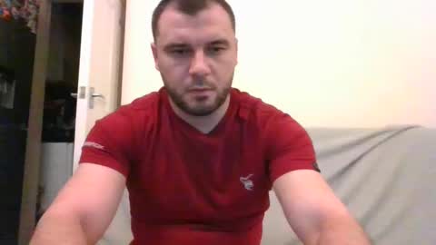 Snapshot of tommyy19901 chatting on 01/29/25, 10:01 tommyy19901 online show from 01/29/25, 10:01