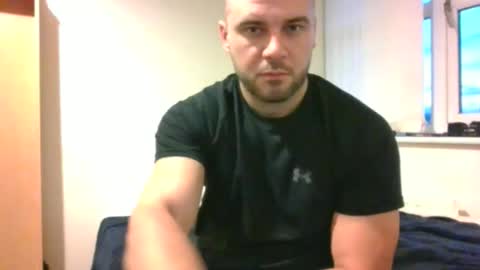 Snapshot of tommyy19901 chatting on 09/13/25, 07:02 tommyy19901 online show from 09/13/25, 07:02