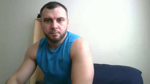 Snapshot of tommyy19901 chatting on 10/25/25, 10:23 tommyy19901 online show from 10/25/25, 10:23