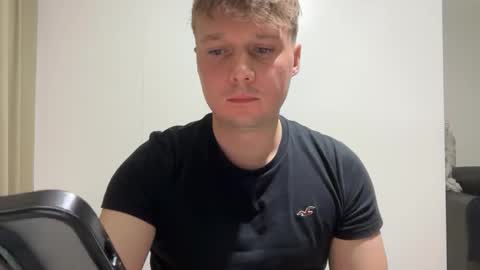 tomsky2703 online show from 04/16/26, 06:30