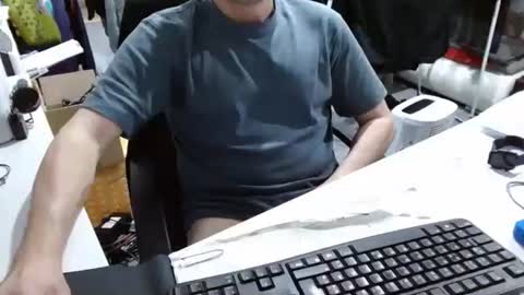 Tom online show from 02/17/26, 05:52