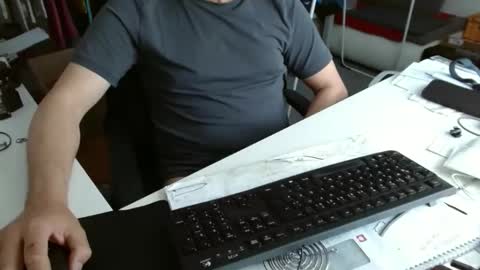 Tom online show from 04/20/26, 08:28