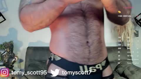 tomy_scott6 online show from 02/18/26, 12:01