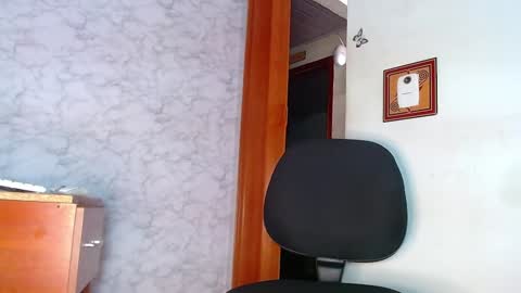 Tomyjailen online show from 12/07/24, 02:35