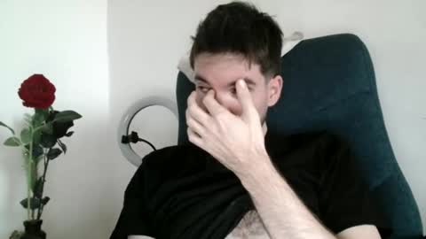 Onlyfans - Tomylind keep you in touch there online show from 01/11/26, 09:14