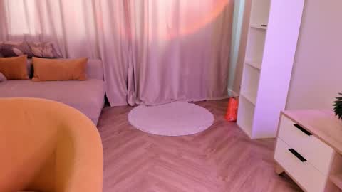 Snapshot of tonacoulson chatting on 02/13/26, 06:42 Eve online show from 02/13/26, 06:42