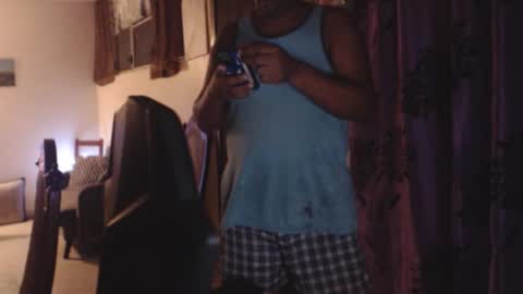 Antonio online show from 11/24/25, 02:11