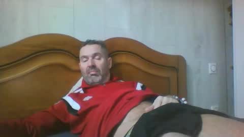 Snapshot of tonio1972 chatting on 11/10/25, 10:14 tonio1972 online show from 11/10/25, 10:14