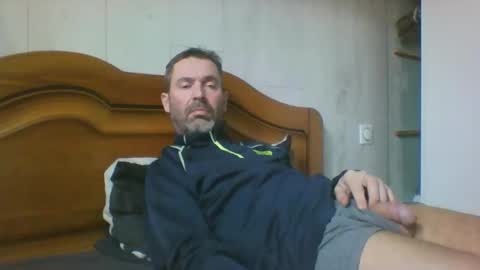 Snapshot of tonio1972 chatting on 11/29/25, 11:35 tonio1972 online show from 11/29/25, 11:35