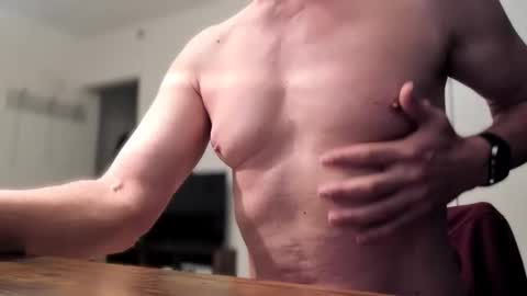 Snapshot of tony20250 chatting on 11/18/25, 06:01 tony20250 online show from 11/18/25, 06:01