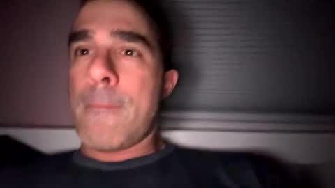 Snapshot of tony336699 chatting on 04/25/26, 06:49 tony336699 online show from 04/25/26, 06:49