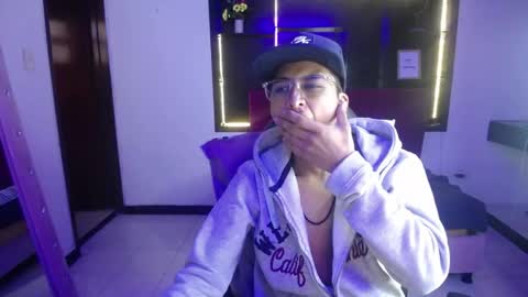 tony_dickdream online show from 04/24/26, 01:13