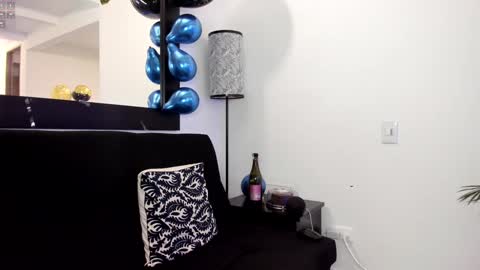 tony muscle1 online show from 12/28/24, 02:11