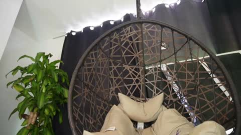 Snapshot of tony_newmen chatting on 01/12/25, 03:57 tony online show from 01/12/25, 03:57