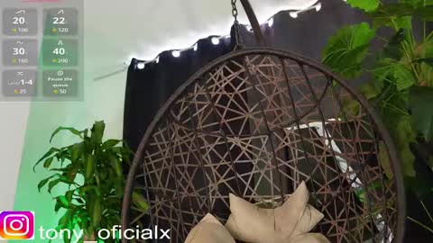 Snapshot of tony_newmen chatting on 02/09/25, 04:18 tony online show from 02/09/25, 04:18