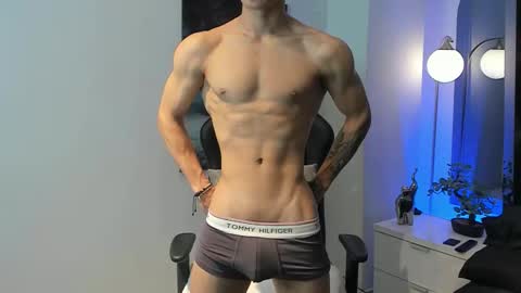 tony_petrov online show from 11/25/25, 01:33