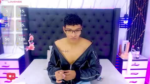 Snapshot of tony_rick_ chatting on 09/16/25, 12:28 Tony And Rick online show from 09/16/25, 12:28