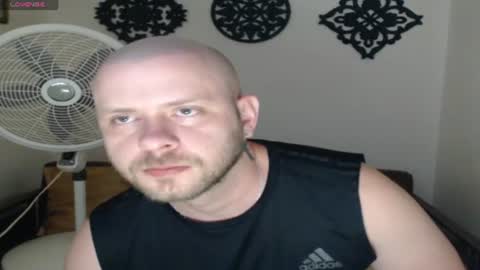 Snapshot of tony_white_7 chatting on 07/22/26, 12:46 TONY online show from 07/22/26, 12:46