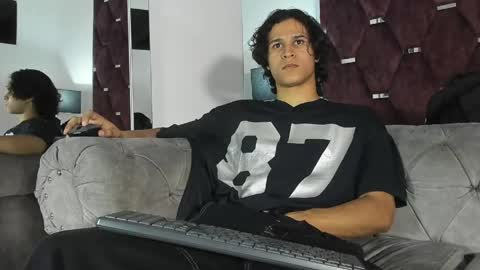 Tony Benedetti online show from 04/17/26, 08:34