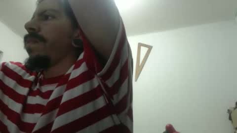 Snapshot of tonydalle chatting on 11/03/25, 12:35 TonyDaven online show from 11/03/25, 12:35