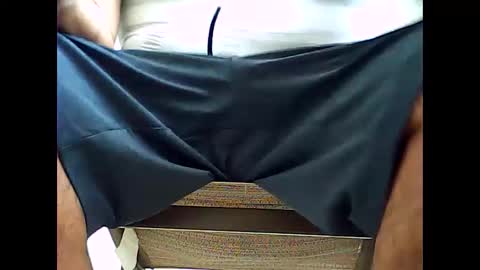 tonymcfly99 online show from 02/19/25, 07:05