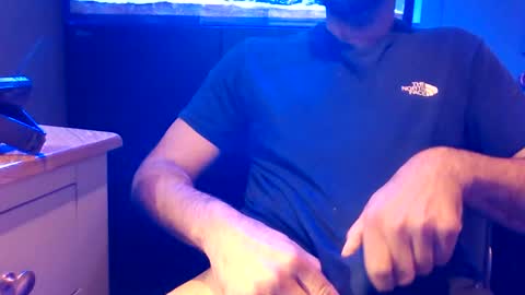 tonymontana202323898991 online show from 10/04/25, 10:57