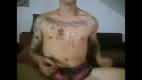 Snapshot of tonystrawberry chatting on 10/05/25, 12:53 tonystrawberry online show from 10/05/25, 12:53