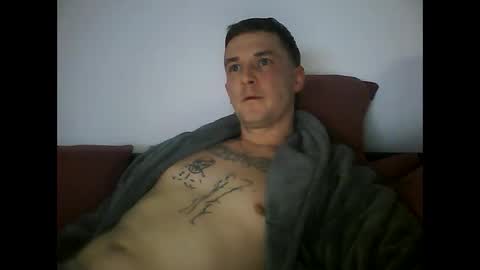 Snapshot of tonystrawberry chatting on 02/12/26, 08:26 tonystrawberry online show from 02/12/26, 08:26