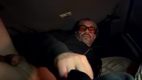 Snapshot of tonytonybaloney chatting on 10/30/25, 05:42 tonytonybaloney online show from 10/30/25, 05:42