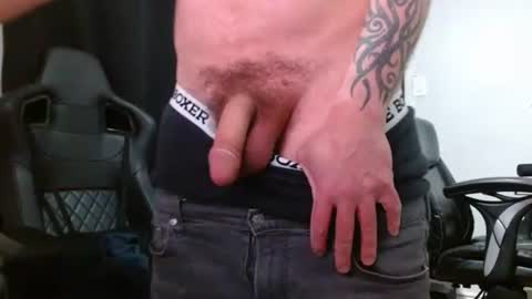 Snapshot of tonytonytony3001 chatting on 01/31/25, 01:22 tonytonytony3001 online show from 01/31/25, 01:22