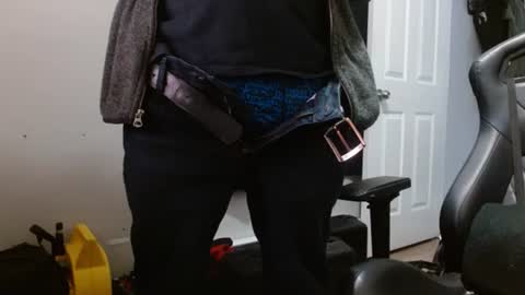 Snapshot of tonytonytony3001 chatting on 02/23/25, 09:59 tonytonytony3001 online show from 02/23/25, 09:59