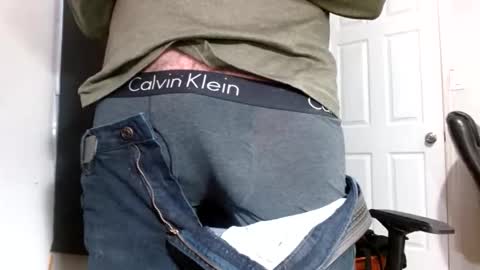 tonytonytony3001 online show from 02/19/26, 08:27