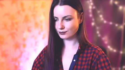 Elizabeth online show from 01/02/25, 10:11