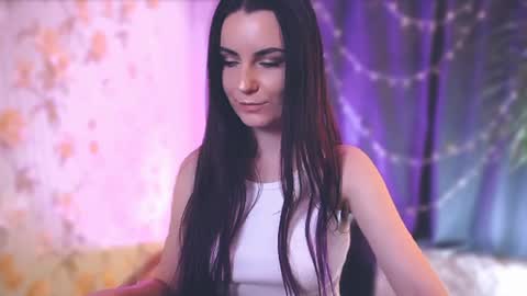 Elizabeth online show from 01/15/25, 08:26