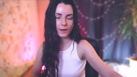 Elizabeth online show from 01/17/25, 07:38