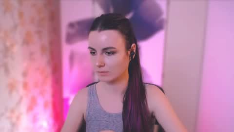 Elizabeth online show from 02/26/25, 11:30