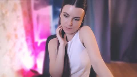 Elizabeth online show from 03/12/25, 01:51