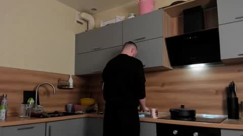 toohornyserj online show from 11/07/25, 09:15