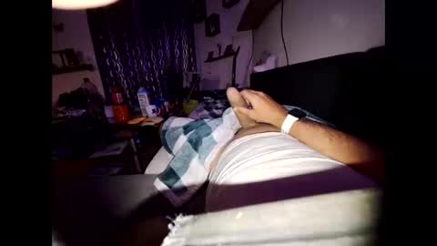 toohugeandstonedxoxo online show from 06/11/26, 01:05